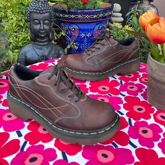 Dr. Martens Chunky Platform 5 Eye Y2K 90’s Vintage Oxfords - Picture 1 of 17